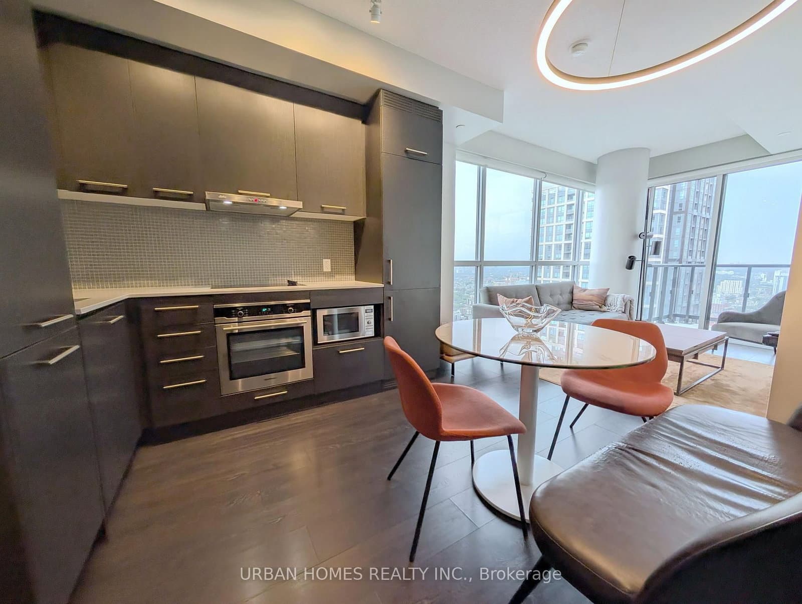 87 Peter Street, Unit 4006 thumbnail 2