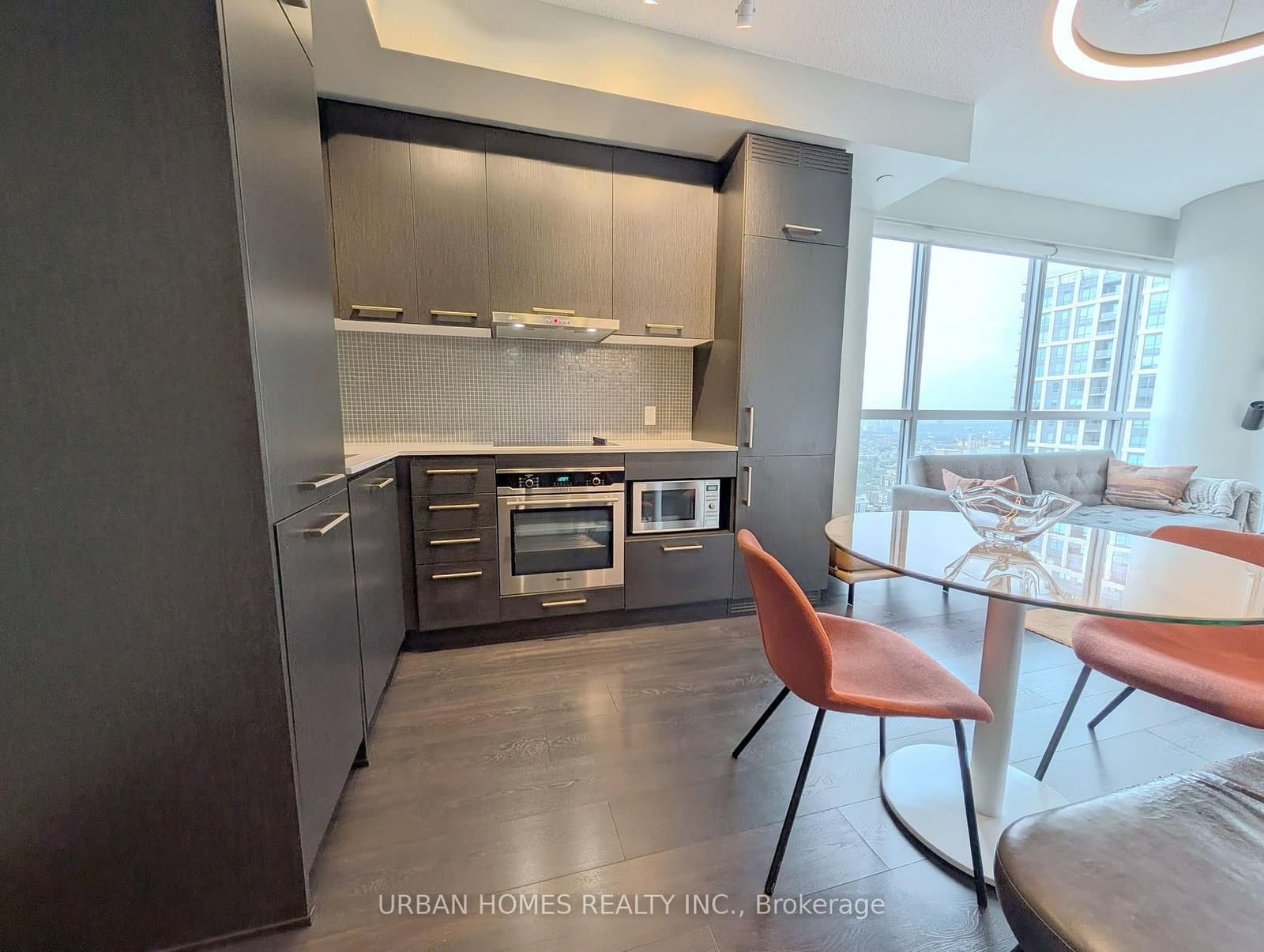 87 Peter Street, Unit 4006 thumbnail 3