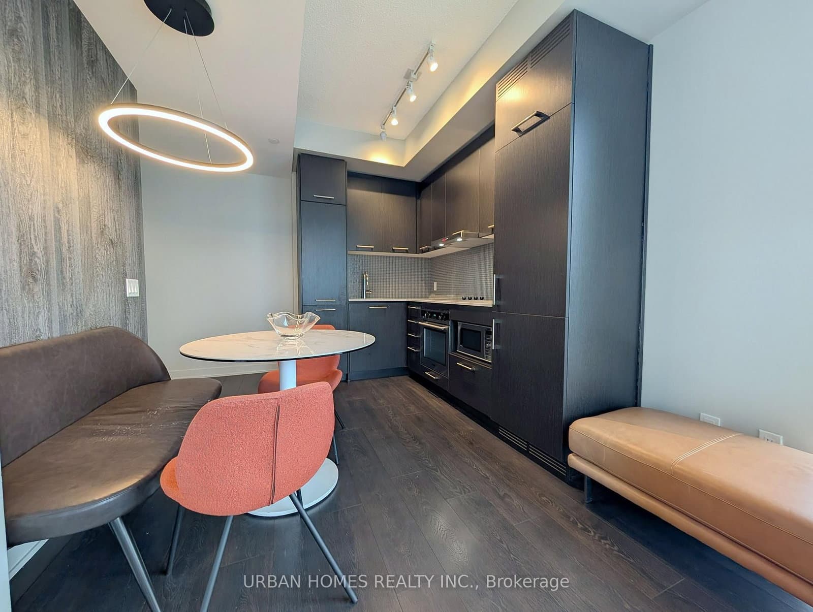 87 Peter Street, Unit 4006 thumbnail 9