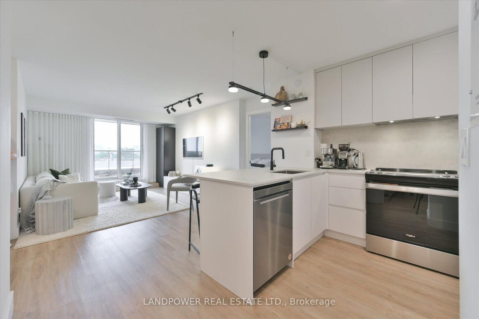 18 Kenaston Gardens, Unit 503 thumbnail 10