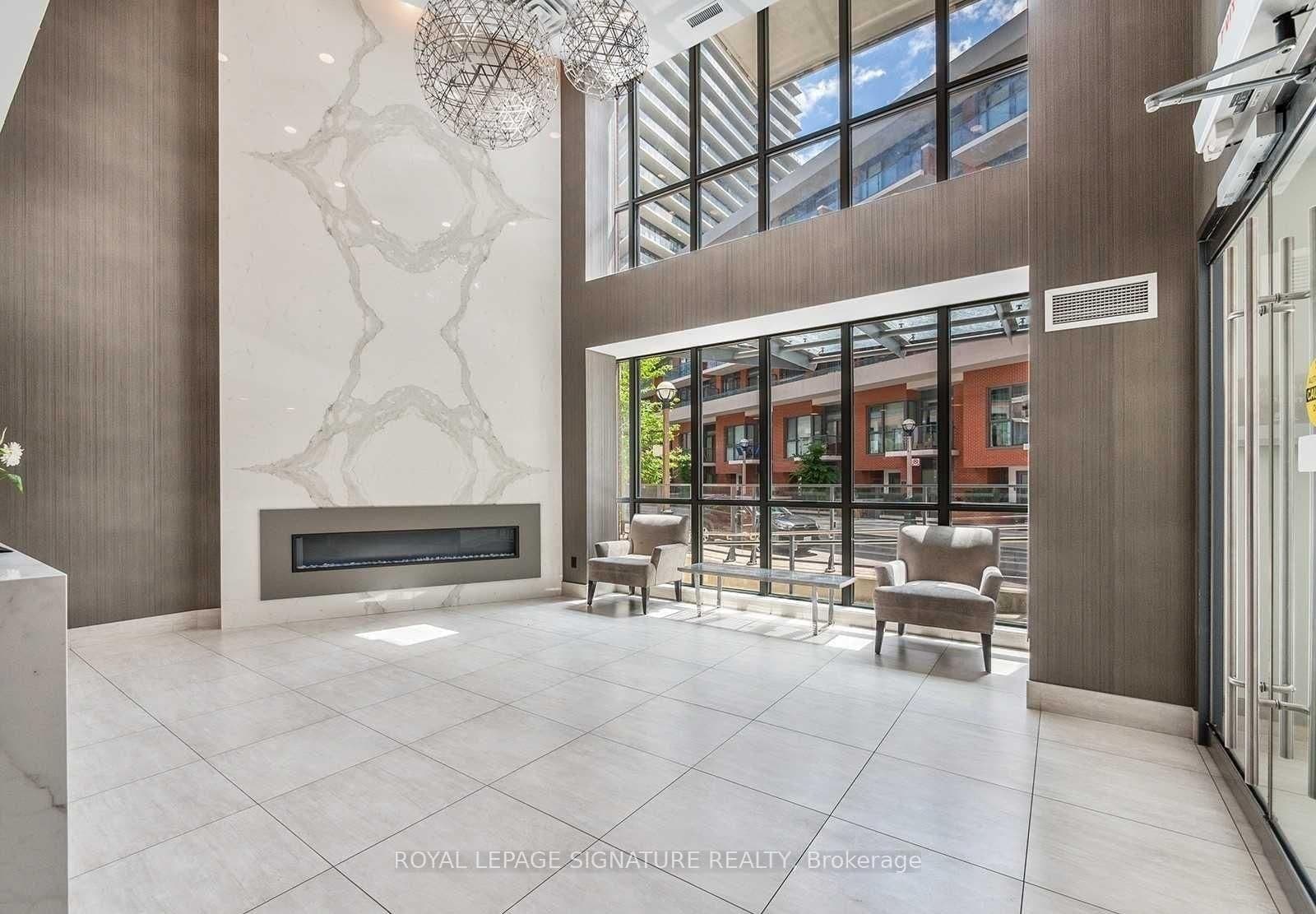 50 Bruyeres Mews, Unit 809 thumbnail 27