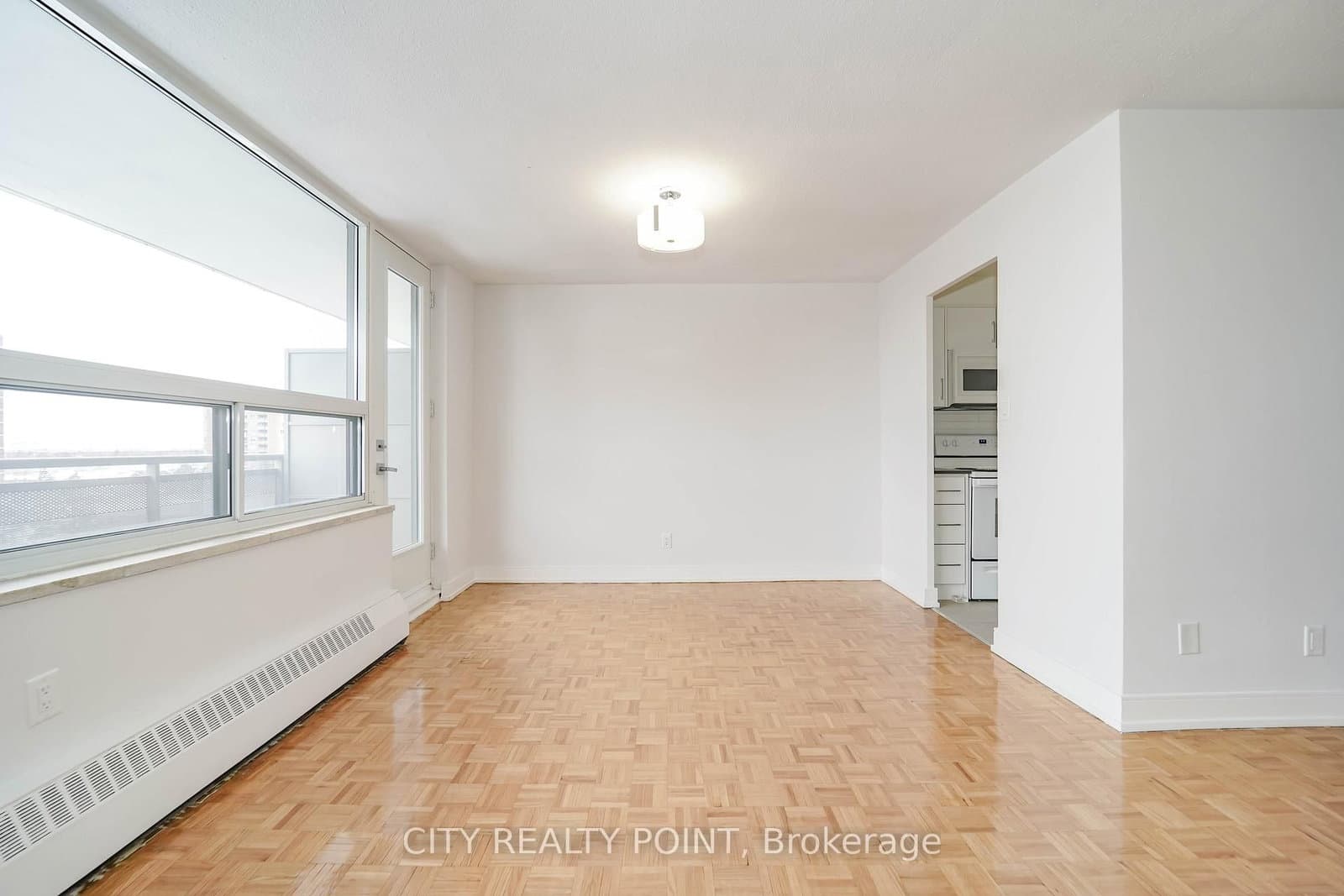6200 Bathurst Street, Unit 310 thumbnail 9