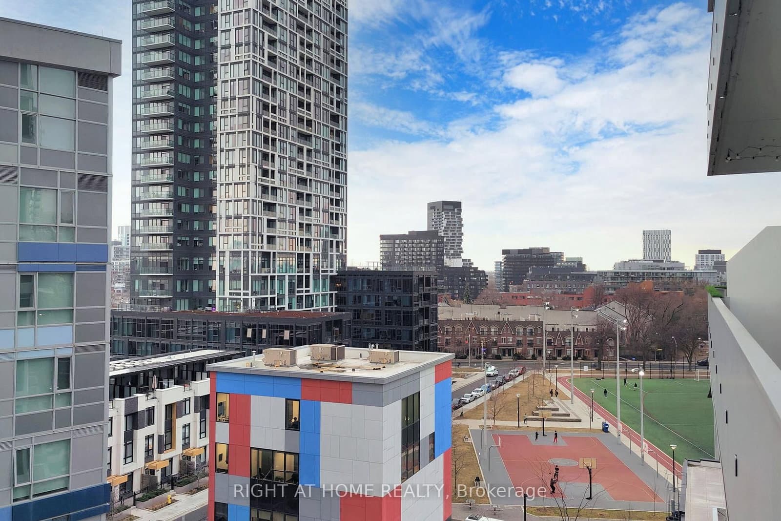 20 Tubman Avenue, Unit 707 thumbnail 16