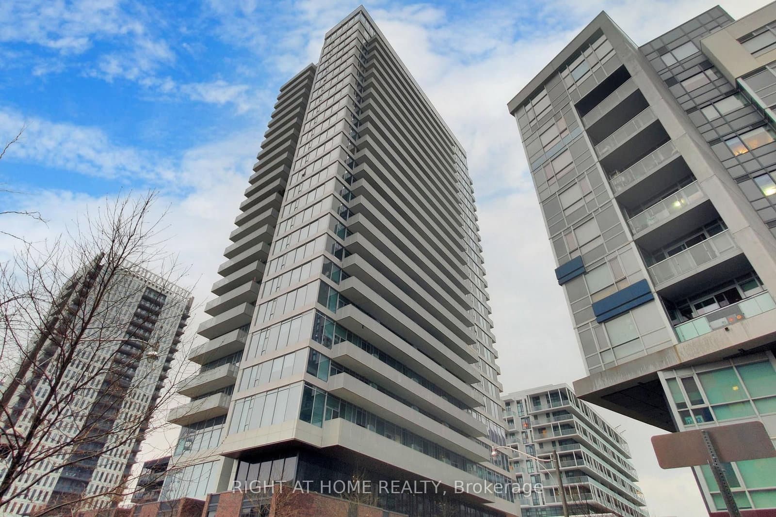20 Tubman Avenue, Unit 707 thumbnail 2
