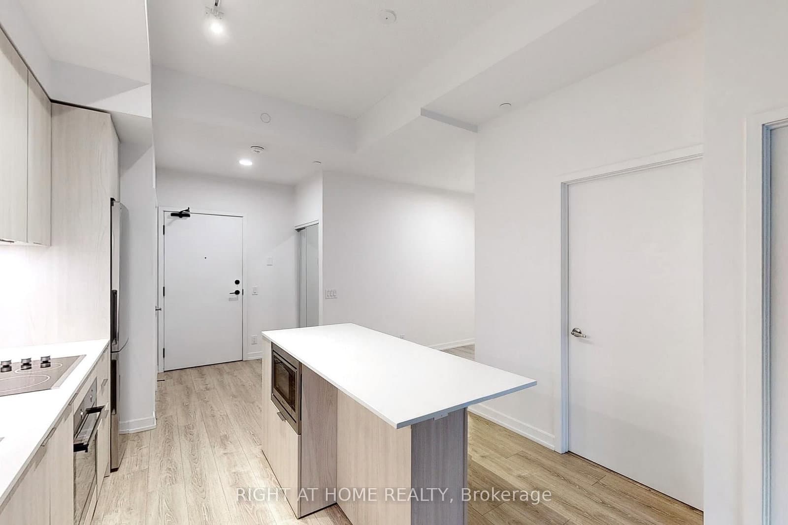 20 Tubman Avenue, Unit 707 thumbnail 7
