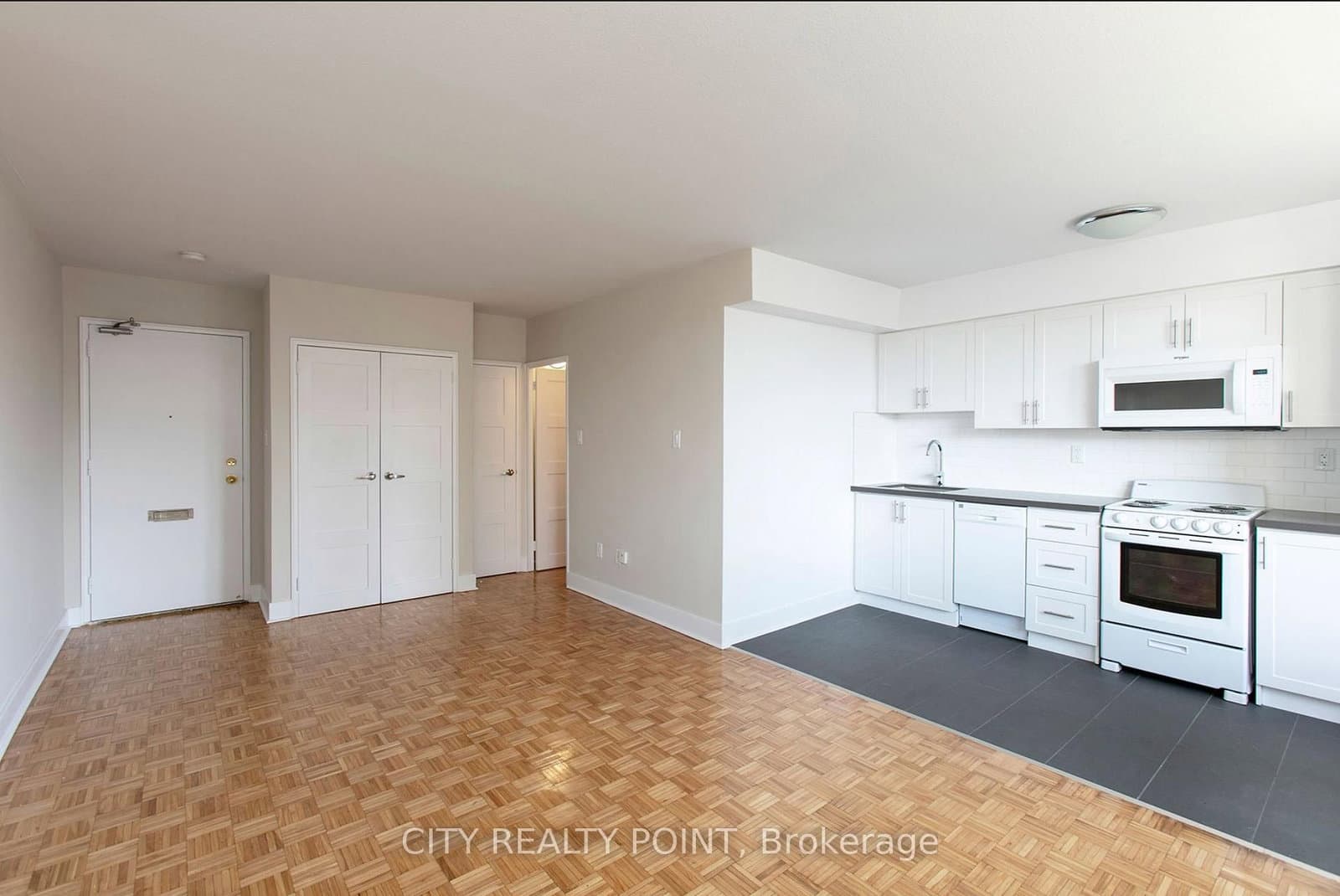 276 St George Street, Unit 804 thumbnail 4