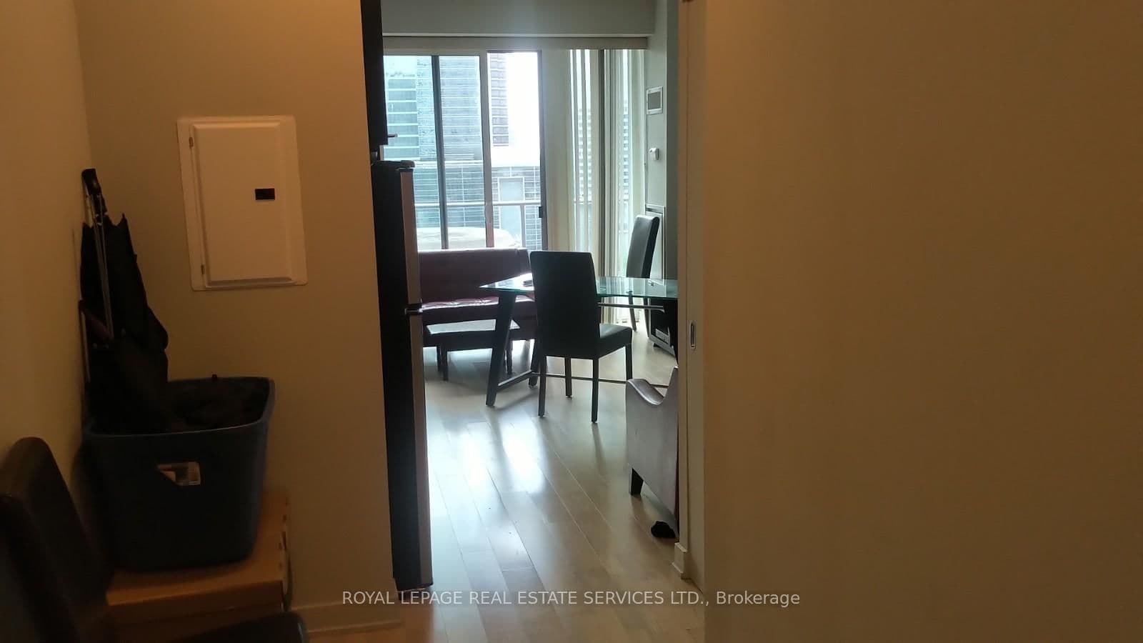 126 Simcoe Street, Unit 1609 thumbnail 5