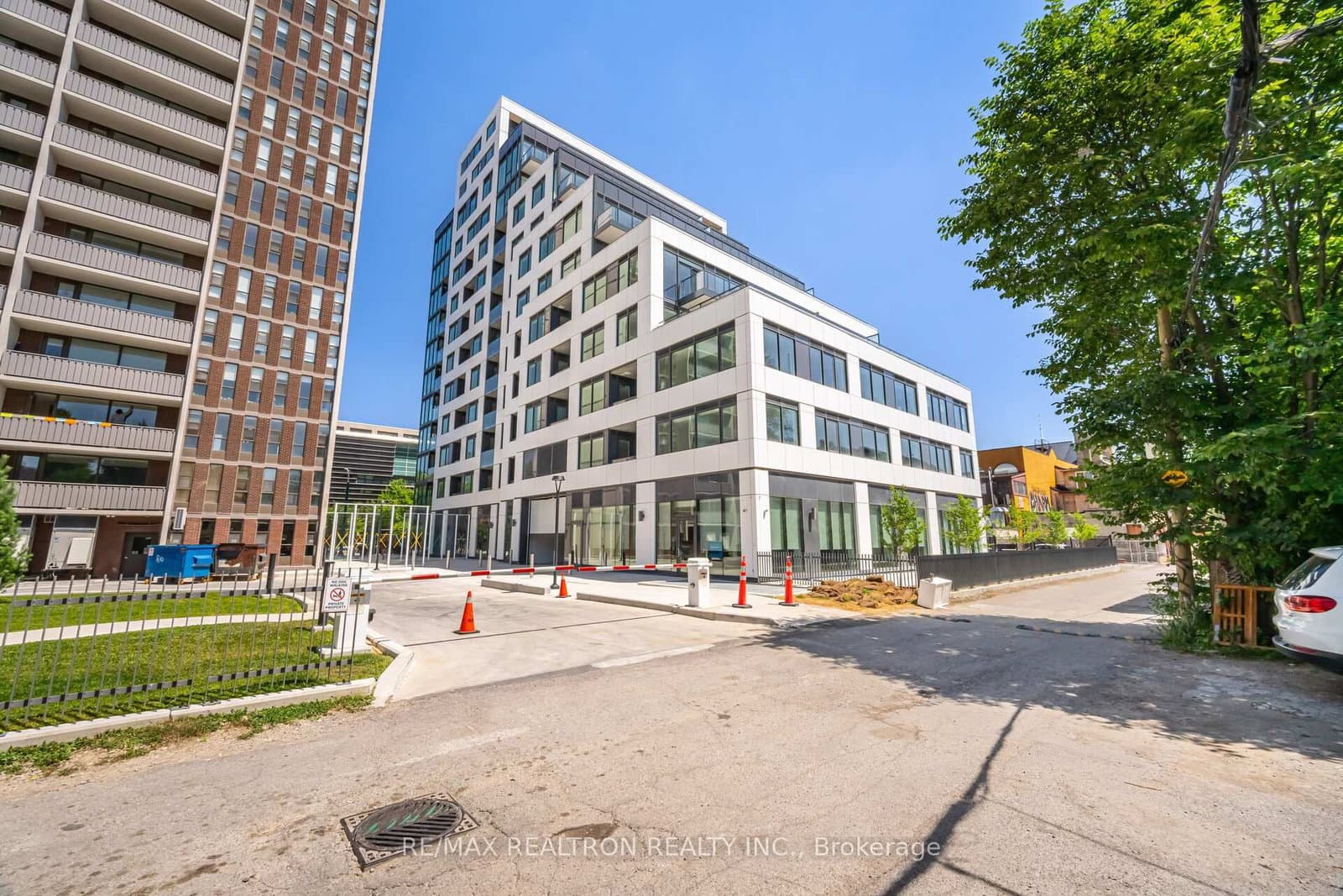 664 Spadina Avenue, Unit 1005 thumbnail 21