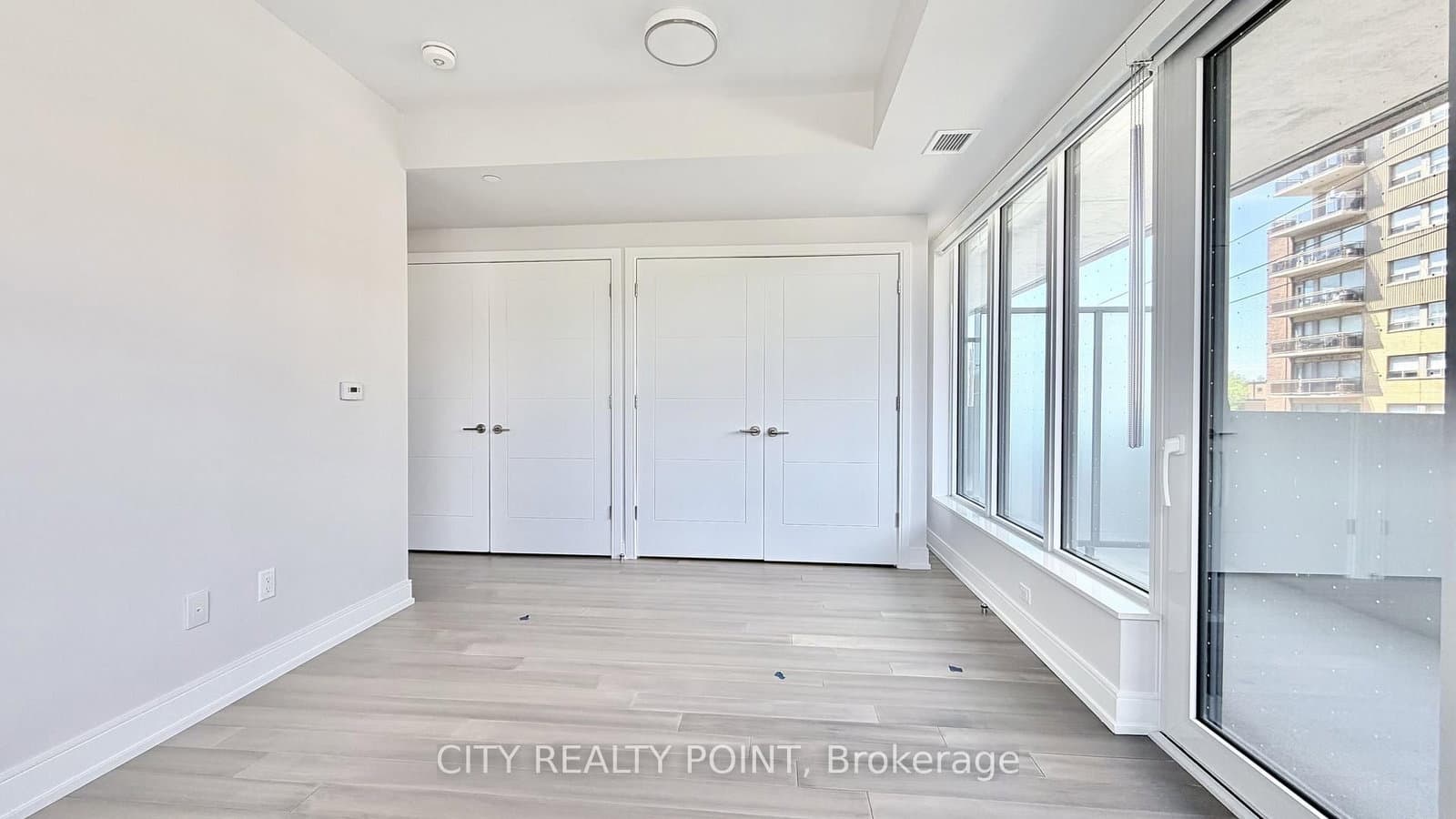 2525 Bathurst Street, Unit 407 thumbnail 9