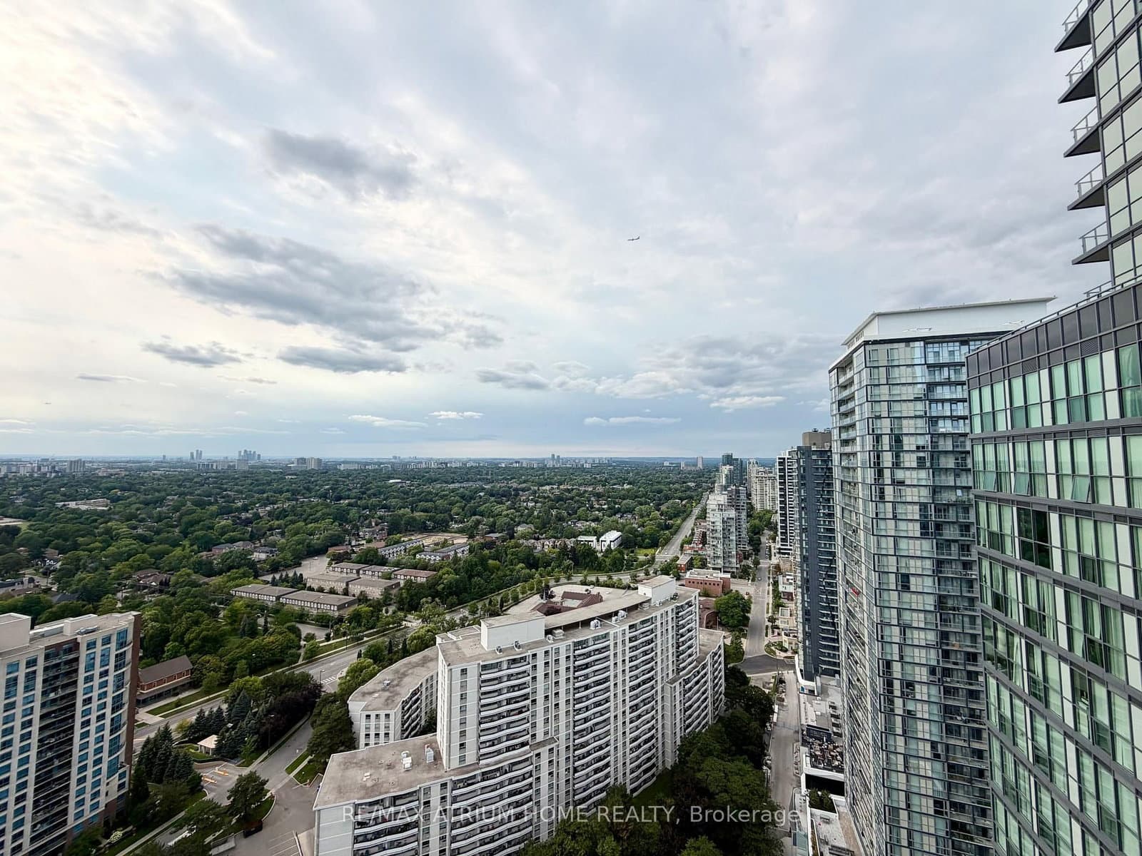 5162 Yonge Street, Unit 3605 thumbnail 2