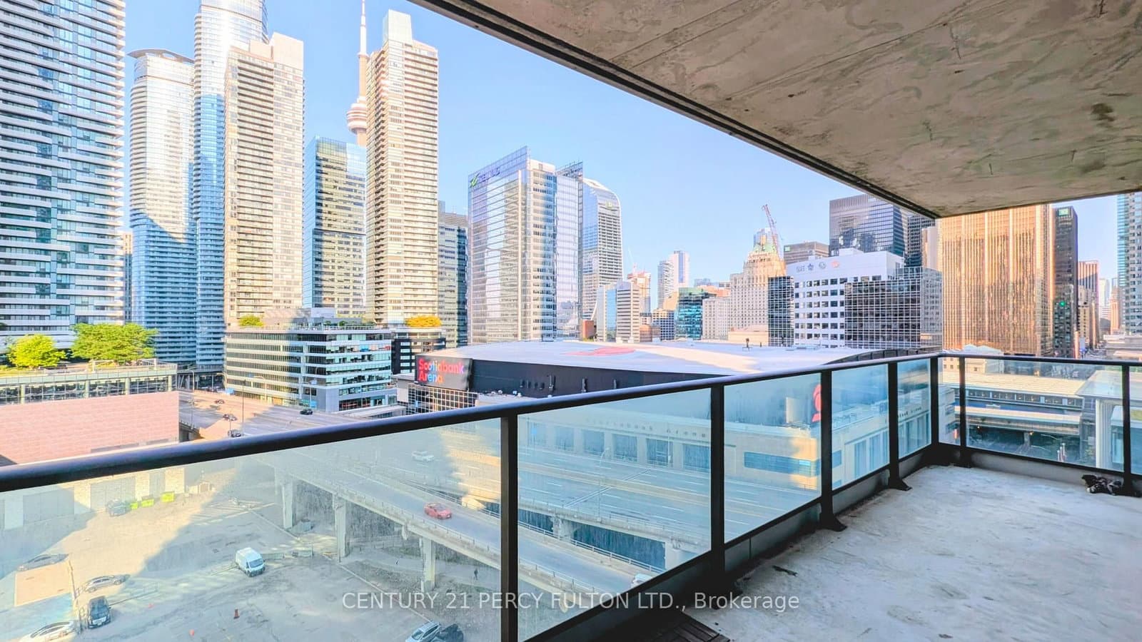 33 Bay Street, Unit 1303 thumbnail 14