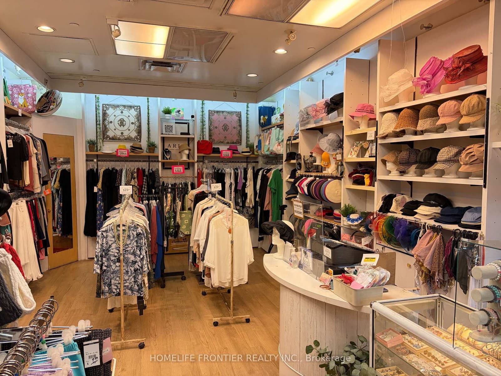 444 Yonge Street, Unit M5 - Image 1