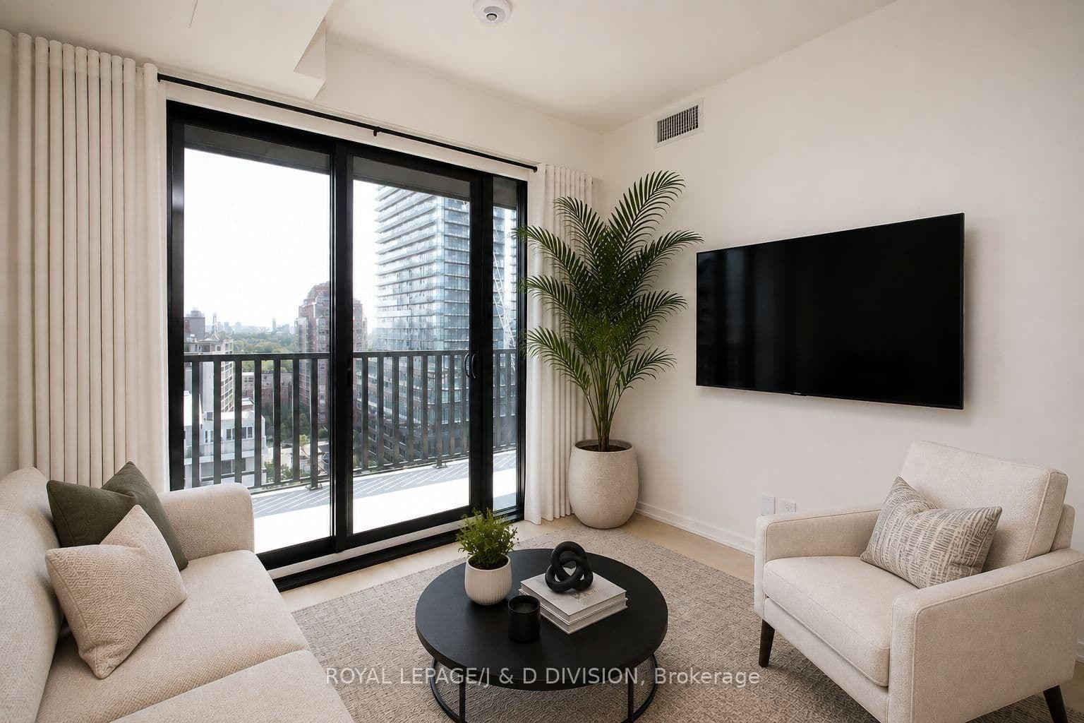 109 Erskine Avenue, Unit 1304 thumbnail 5