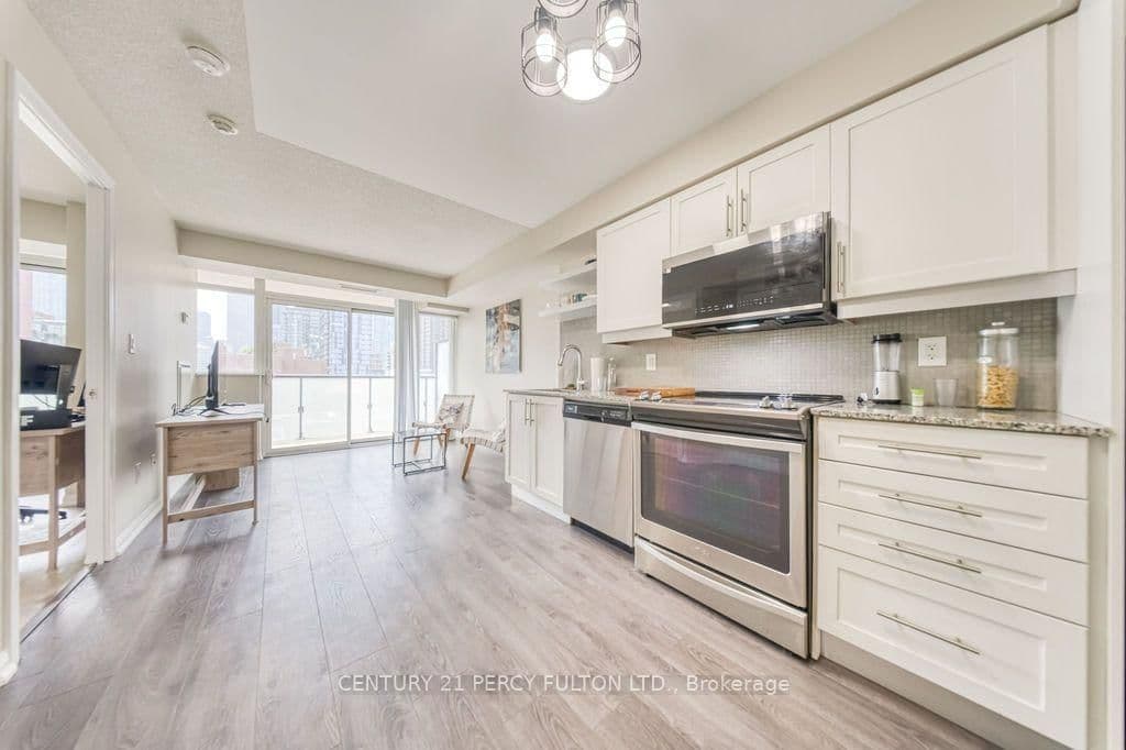 400 Adelaide Street E, Unit 1107 thumbnail 11