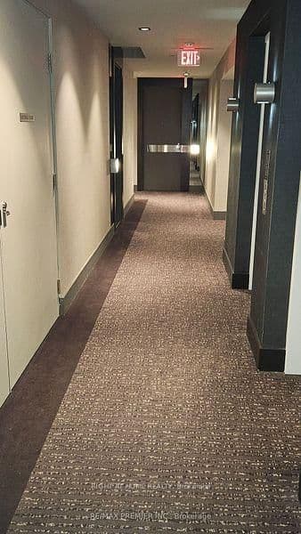32 Davenport Road, Unit 2705 thumbnail 12