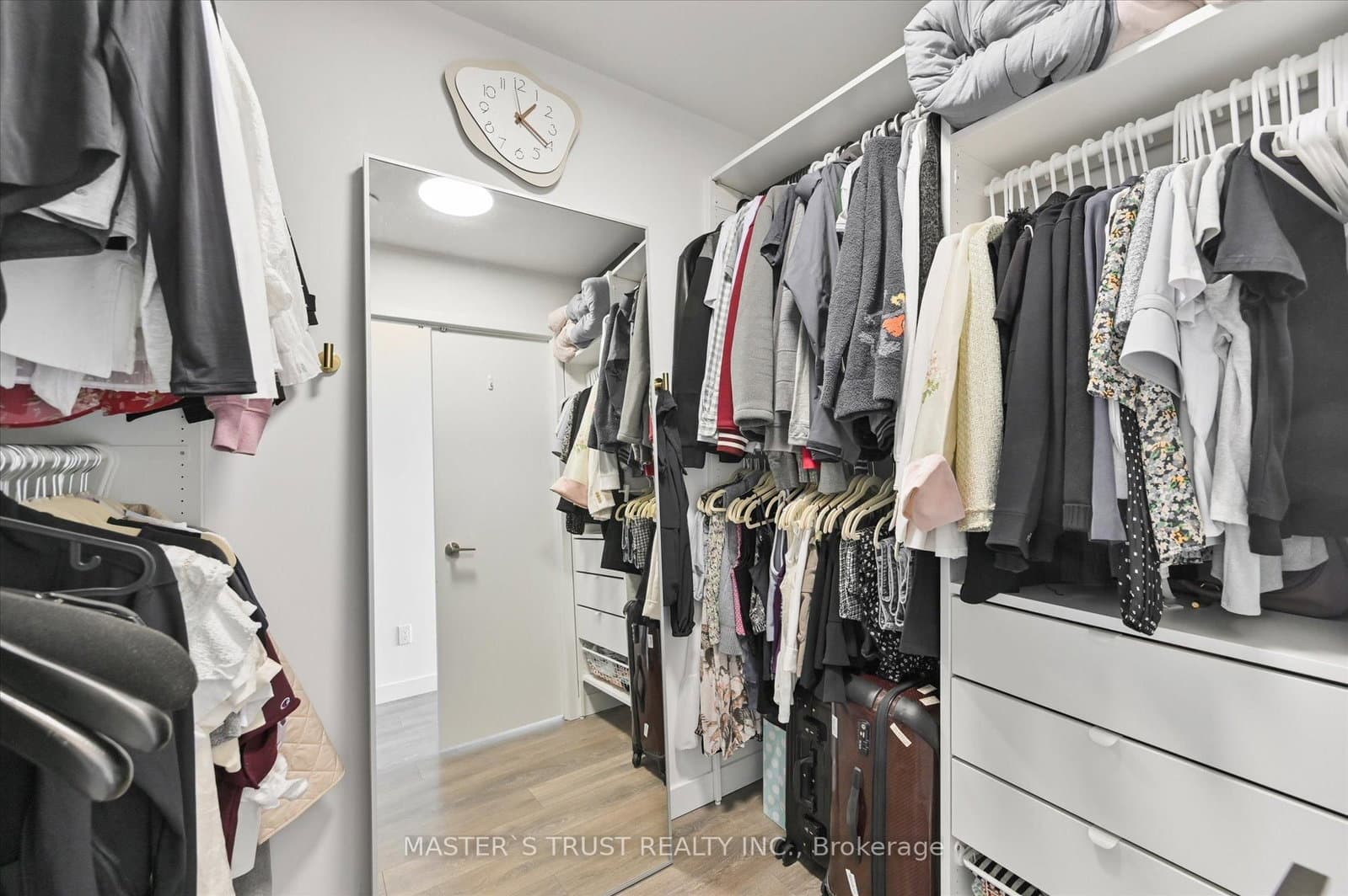 8 Eglinton Avenue E, Unit PH5801 thumbnail 21