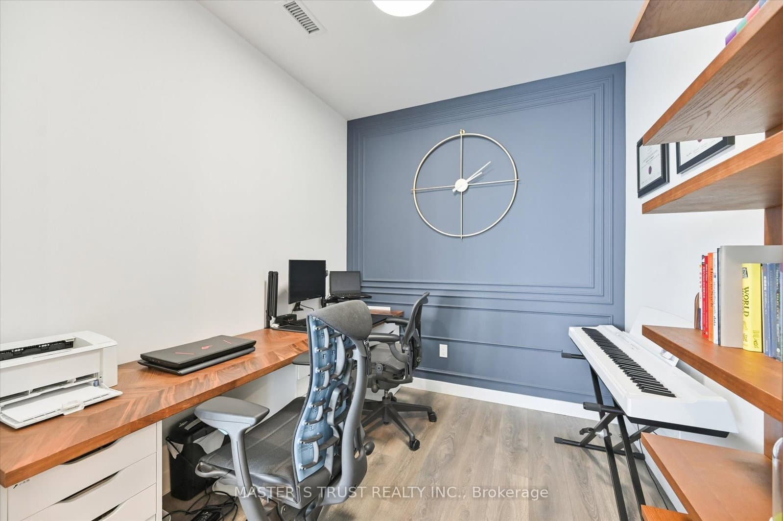 8 Eglinton Avenue E, Unit PH5801 thumbnail 25