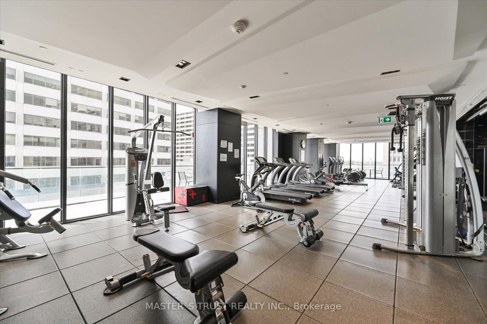 8 Eglinton Avenue E, Unit PH5801 thumbnail 34