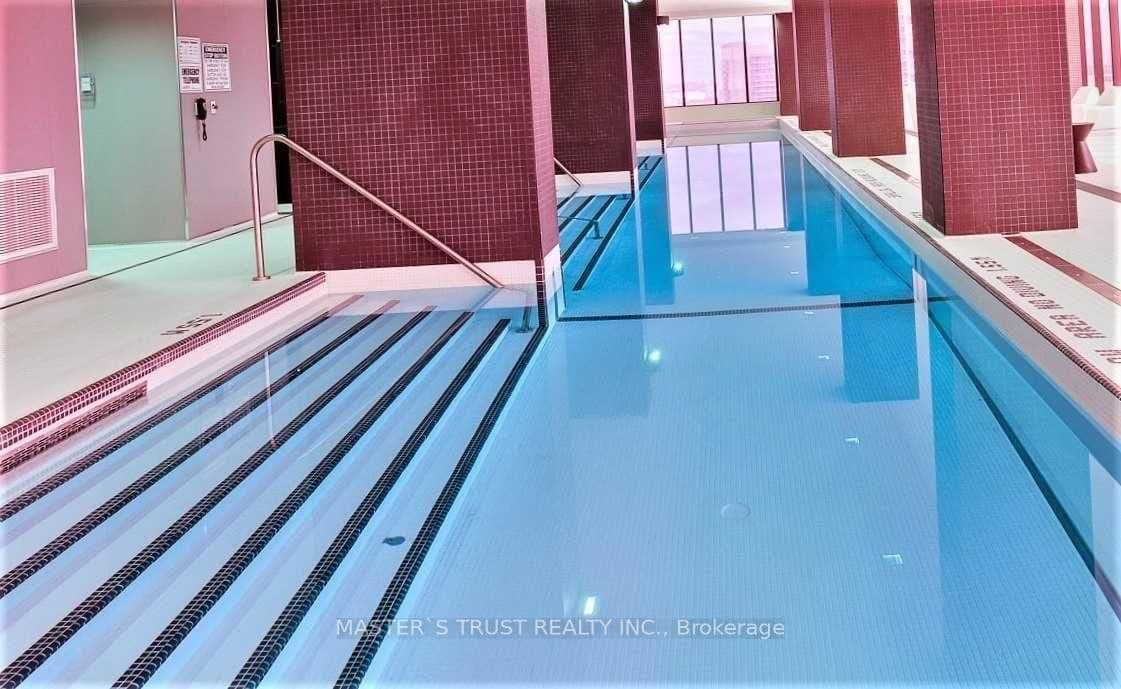 8 Eglinton Avenue E, Unit PH5801 thumbnail 44