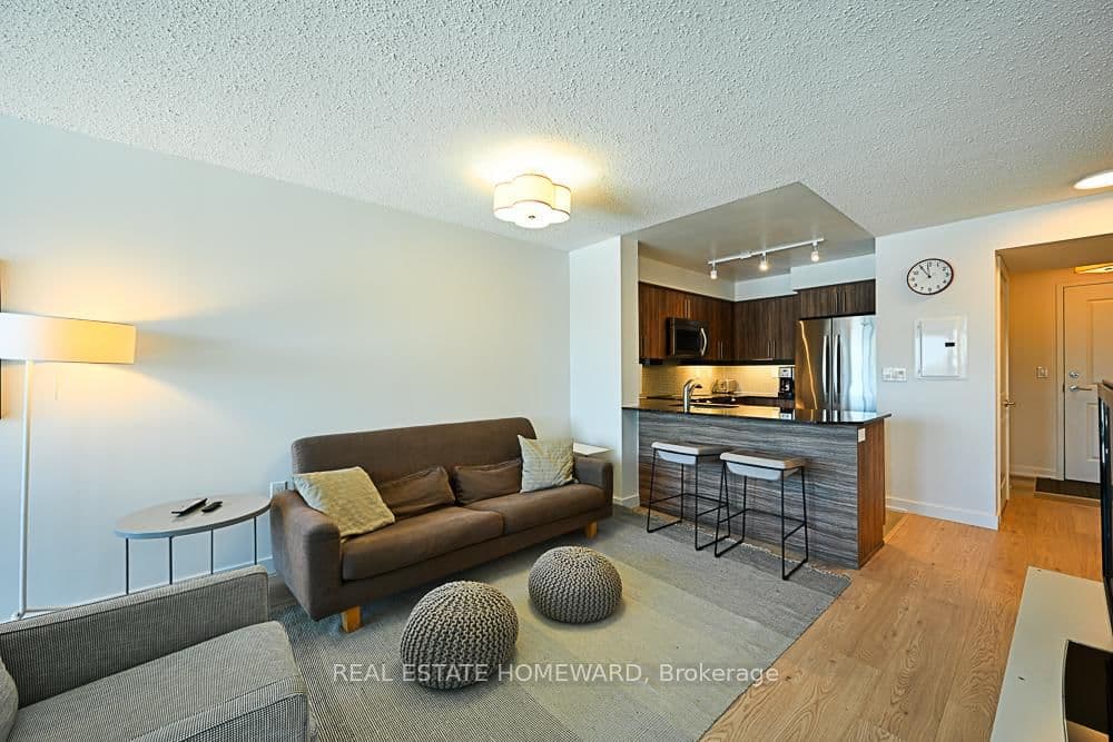 125 Western Battery Road, Unit 913 thumbnail 17