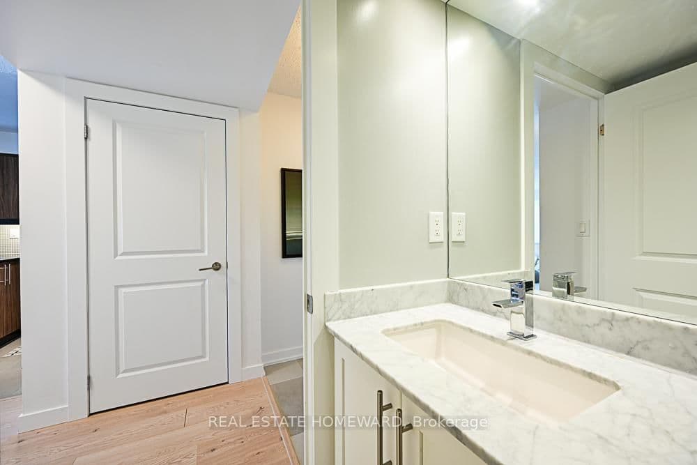125 Western Battery Road, Unit 913 thumbnail 34