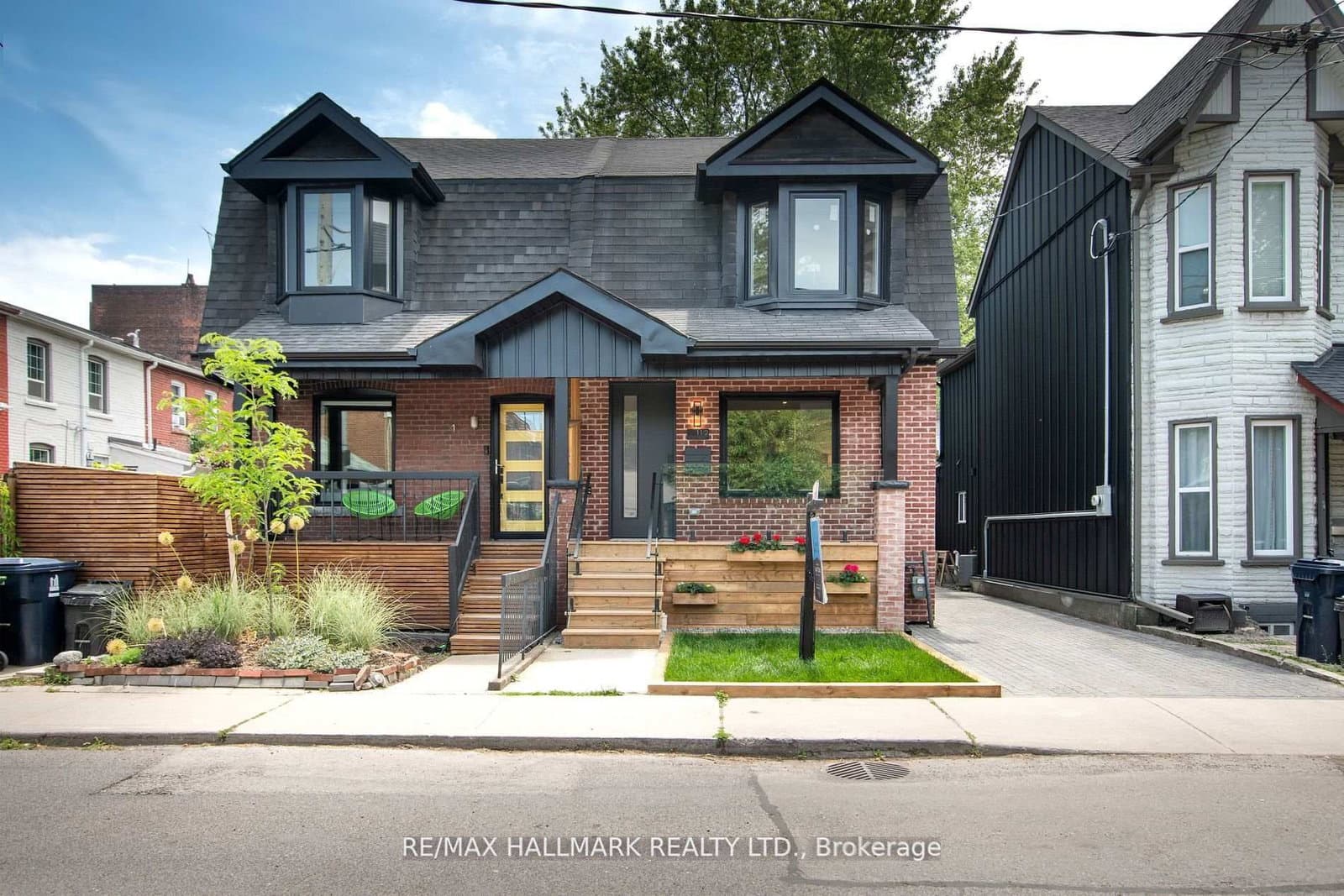 1 1/2 Delaney Crescent thumbnail 3