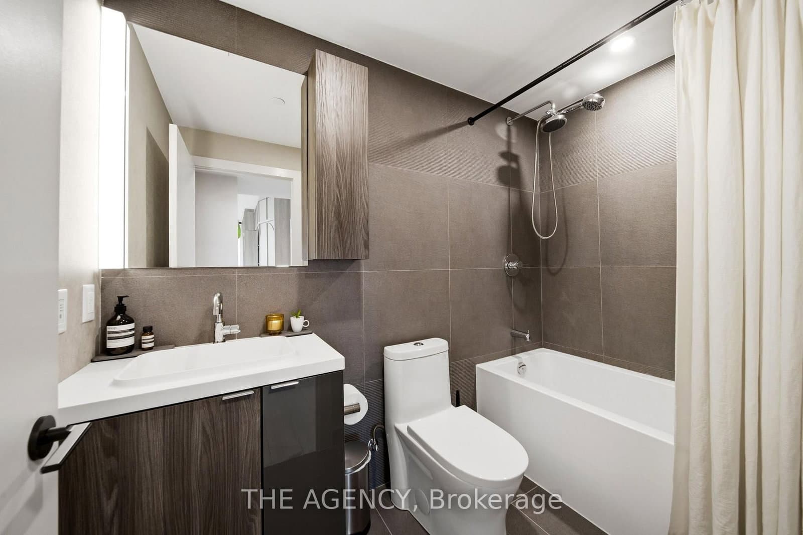 15 Mercer Street, Unit 2908 thumbnail 25