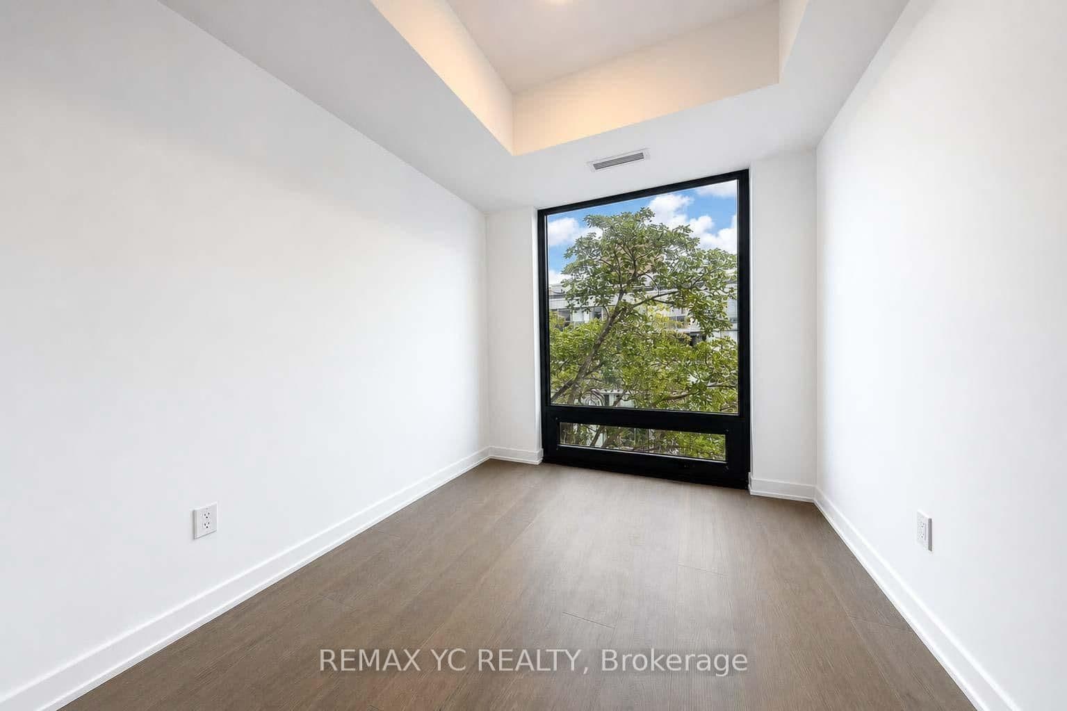 91 Montclair Avenue, Unit 725 thumbnail 7