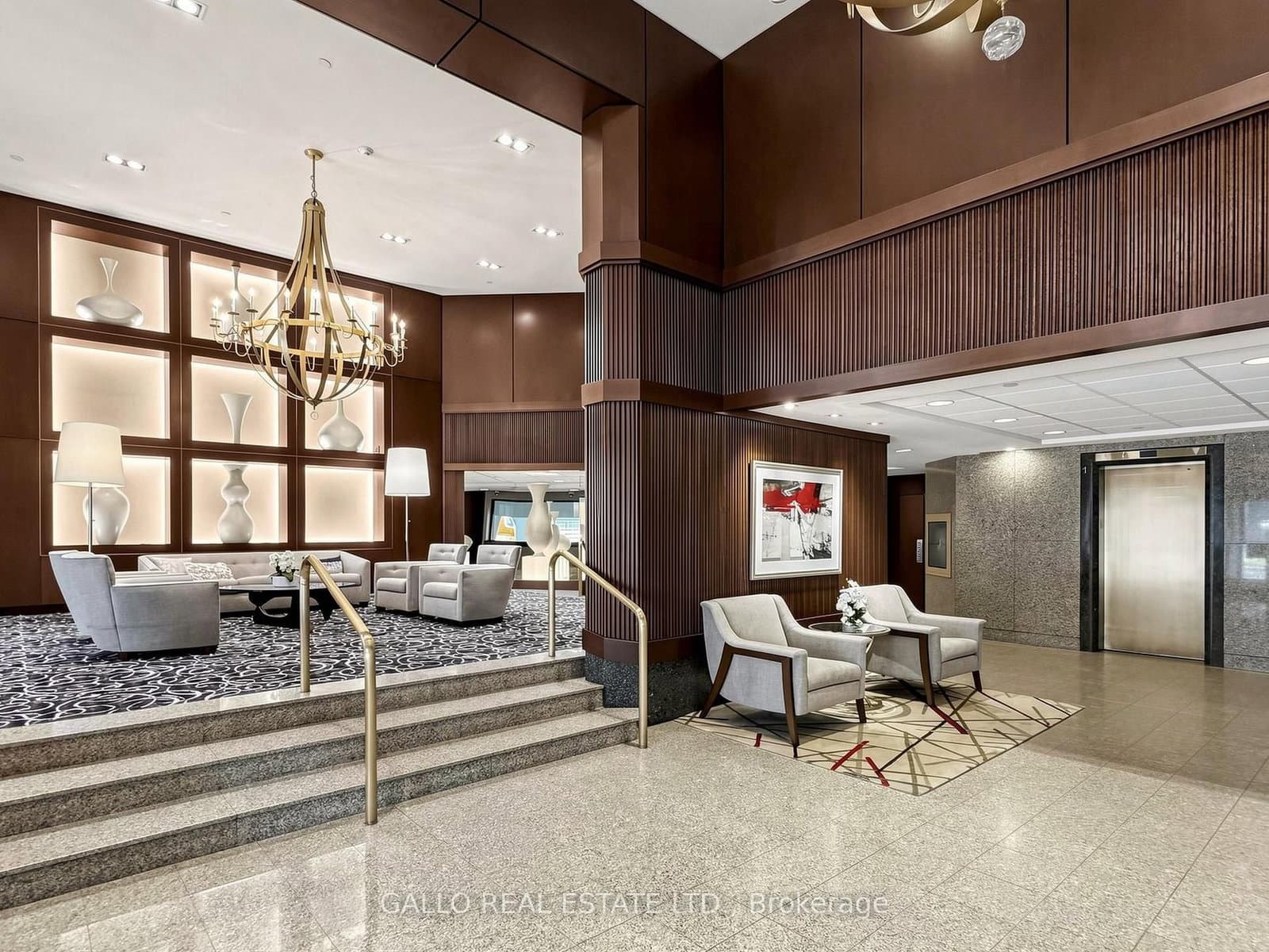 10 Kenneth Avenue, Unit 203 thumbnail 4