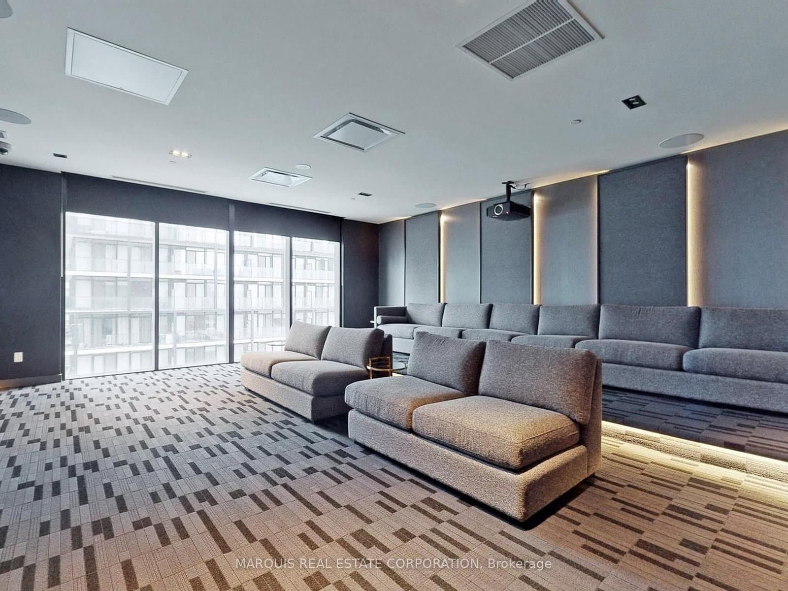 330 Richmond Street W, Unit 505BR2 thumbnail 12