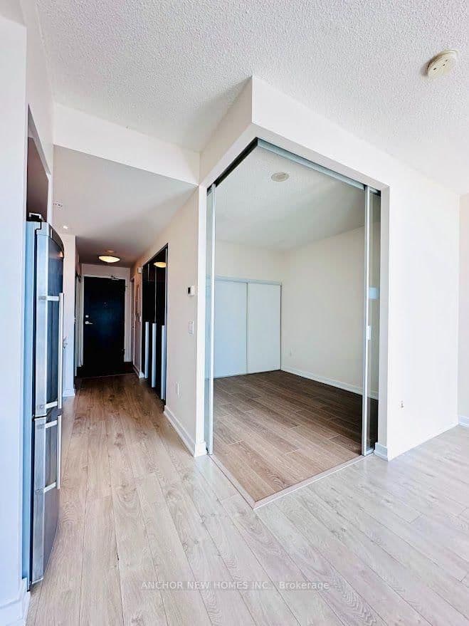 38 Dan Leckie Way, Unit 1702 thumbnail 11