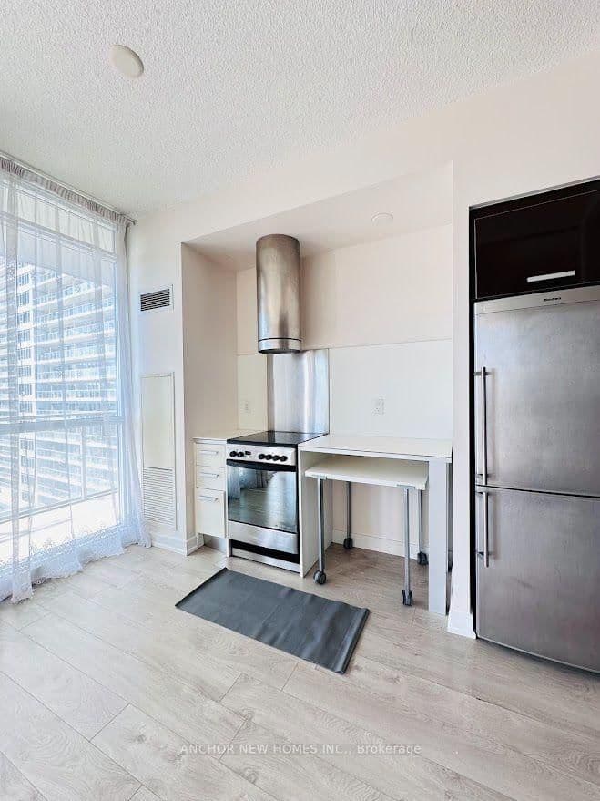 38 Dan Leckie Way, Unit 1702 thumbnail 12