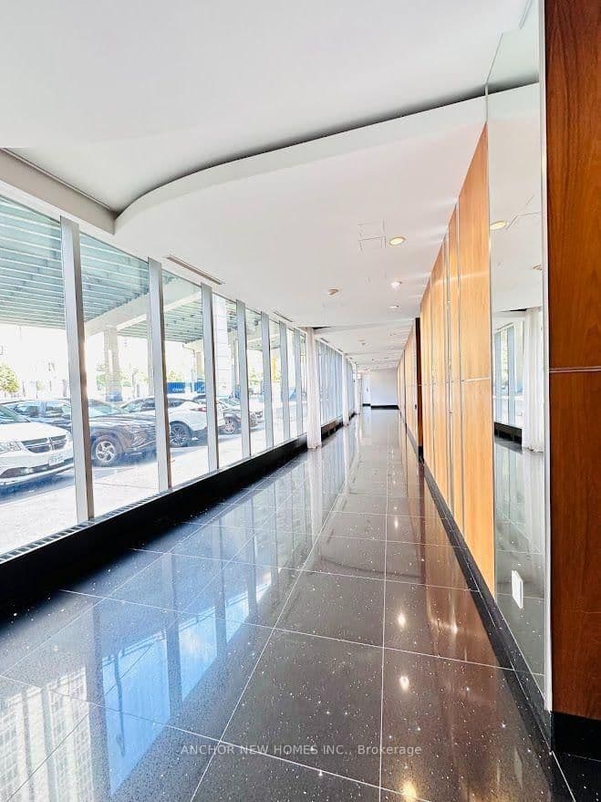 38 Dan Leckie Way, Unit 1702 thumbnail 2