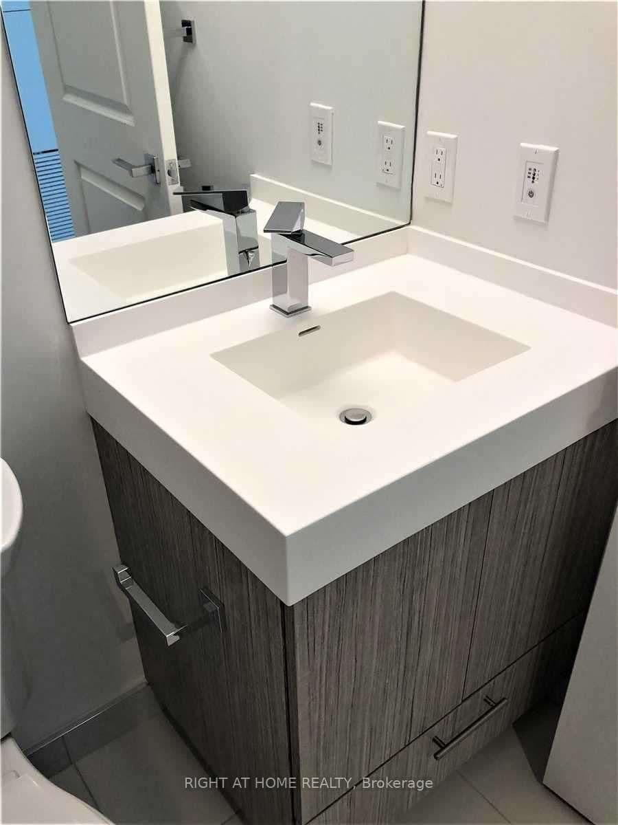 251 Jarvis Street, Unit 2904 thumbnail 8