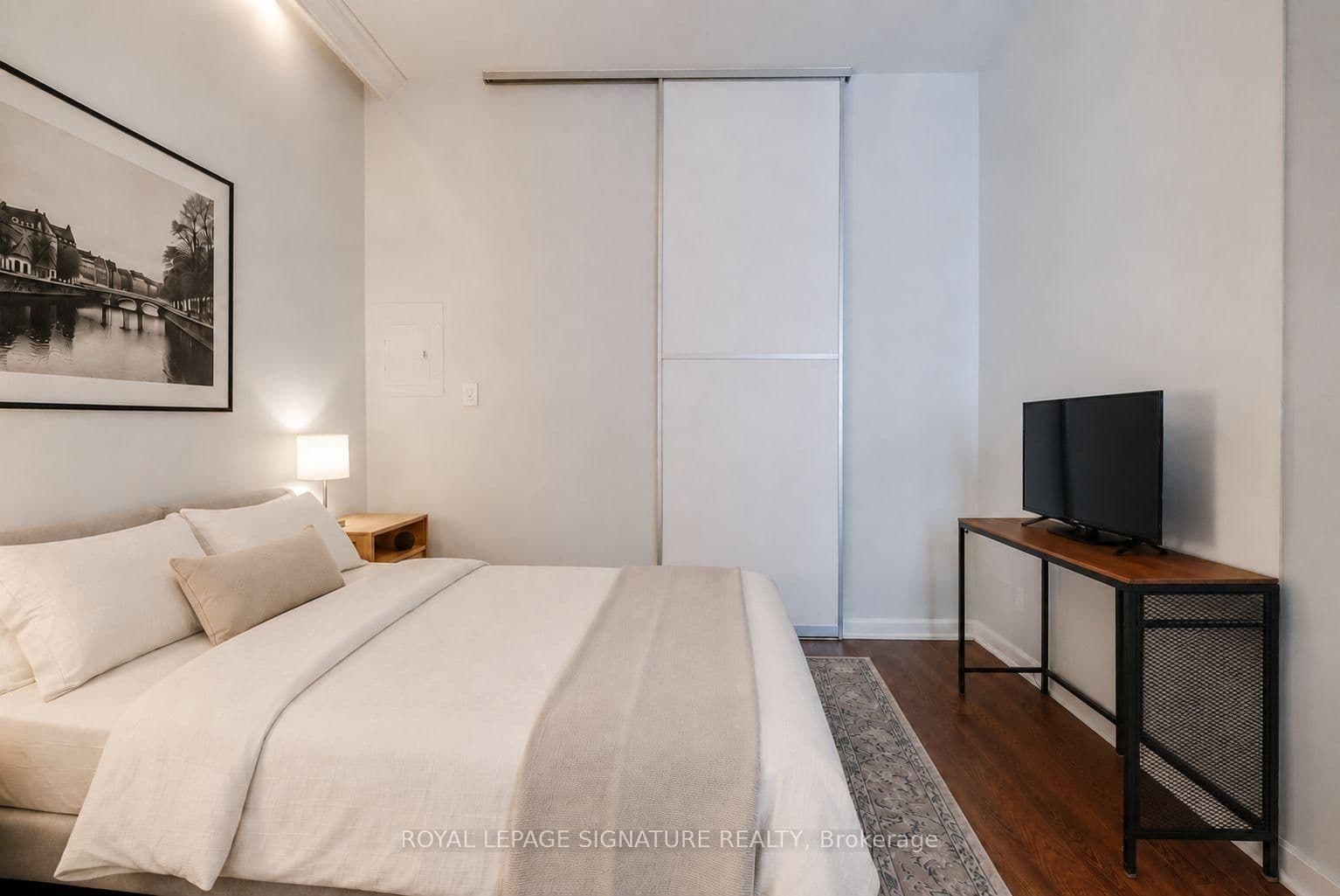 205 Frederick Street, Unit PH09 thumbnail 9