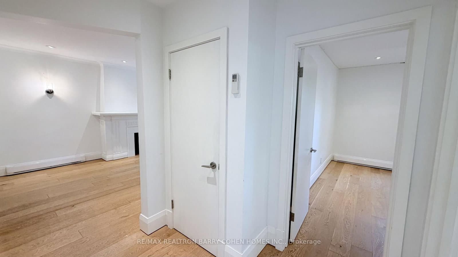 107 Chatsworth Drive, Unit 1 thumbnail 17