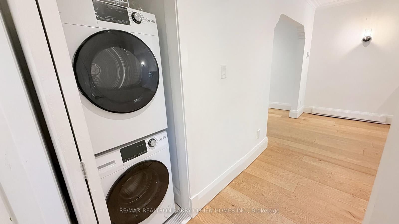107 Chatsworth Drive, Unit 1 thumbnail 19