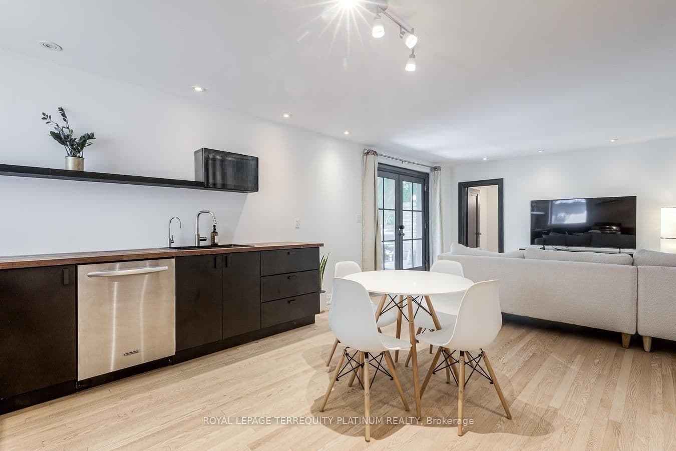 204 Ellerslie Avenue thumbnail 18