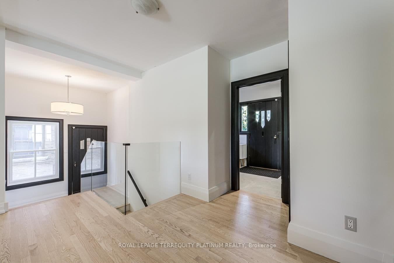 204 Ellerslie Avenue thumbnail 20