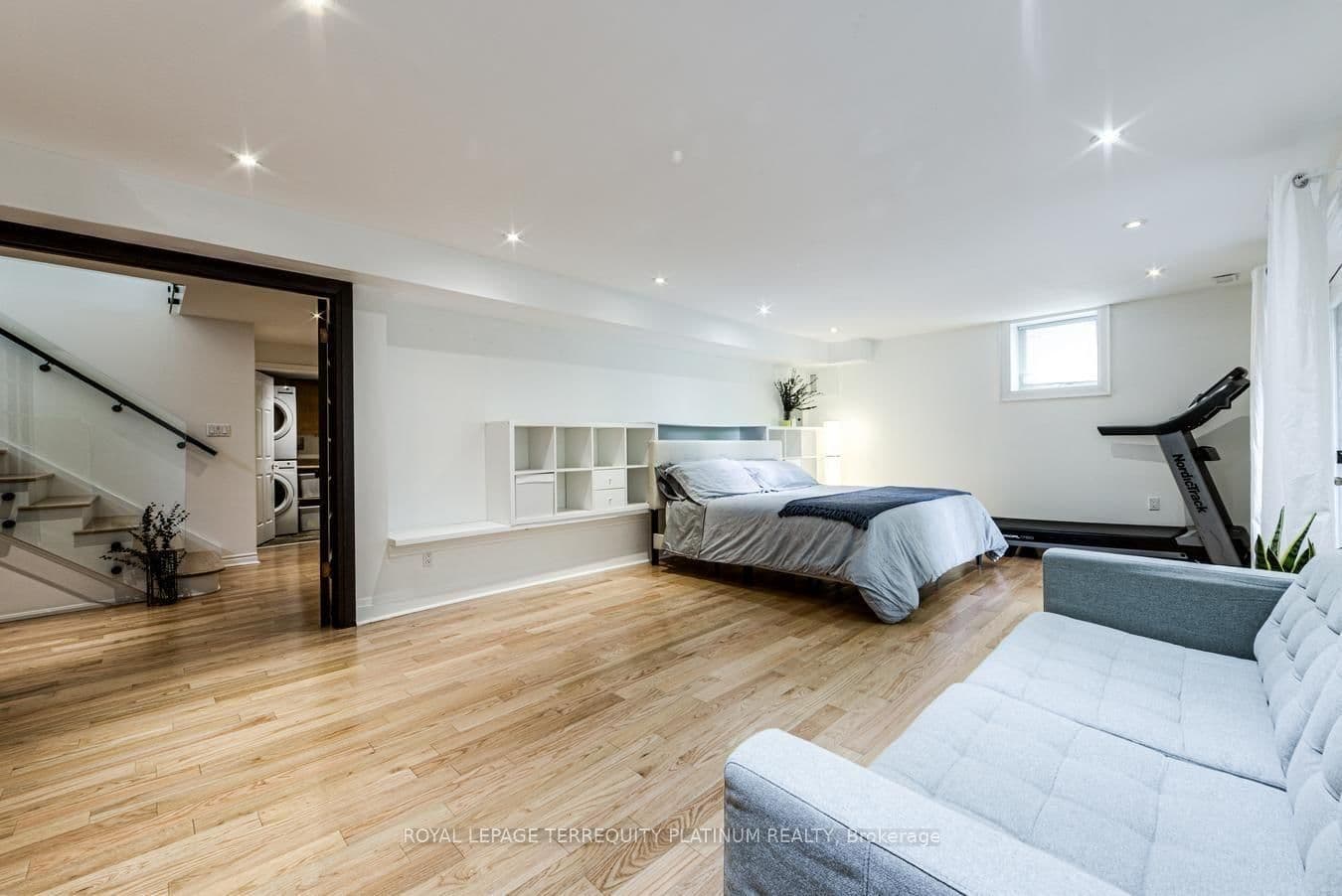 204 Ellerslie Avenue thumbnail 24
