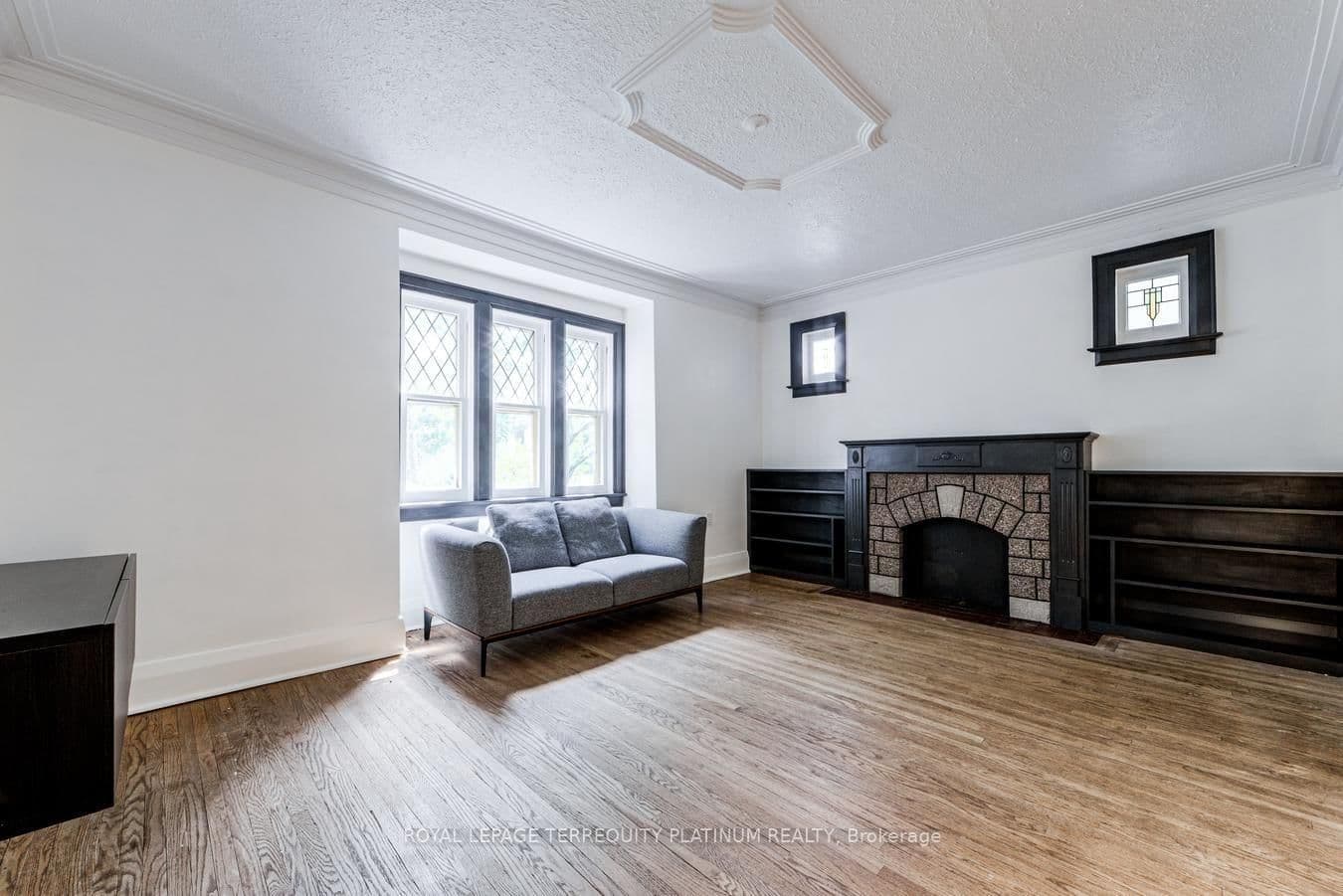 204 Ellerslie Avenue thumbnail 5