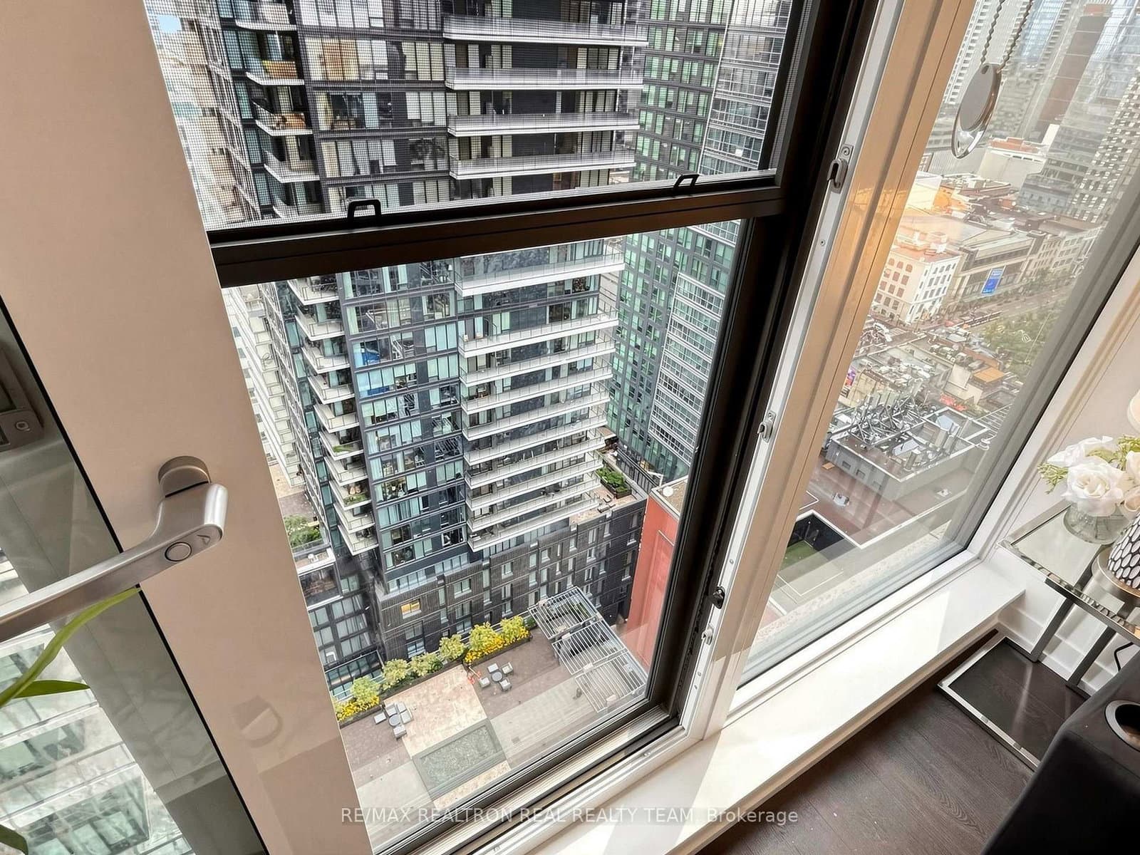 55 Mercer Street, Unit 2807 thumbnail 16