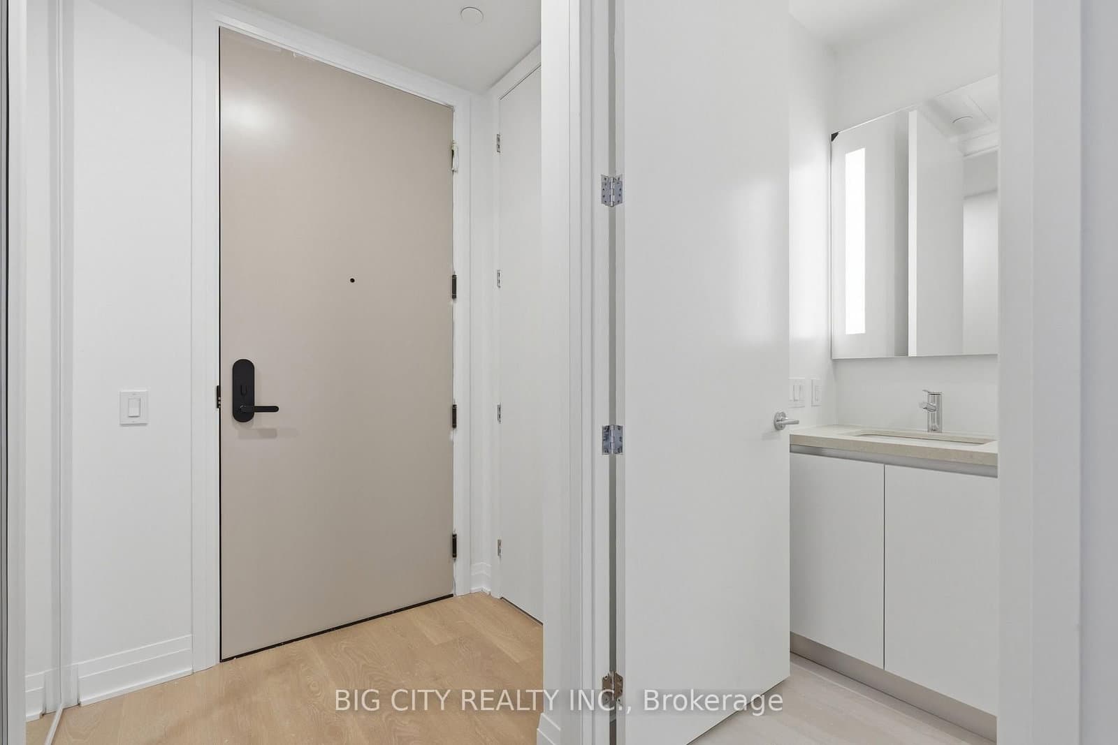 25 Frederick Todd Way, Unit 209