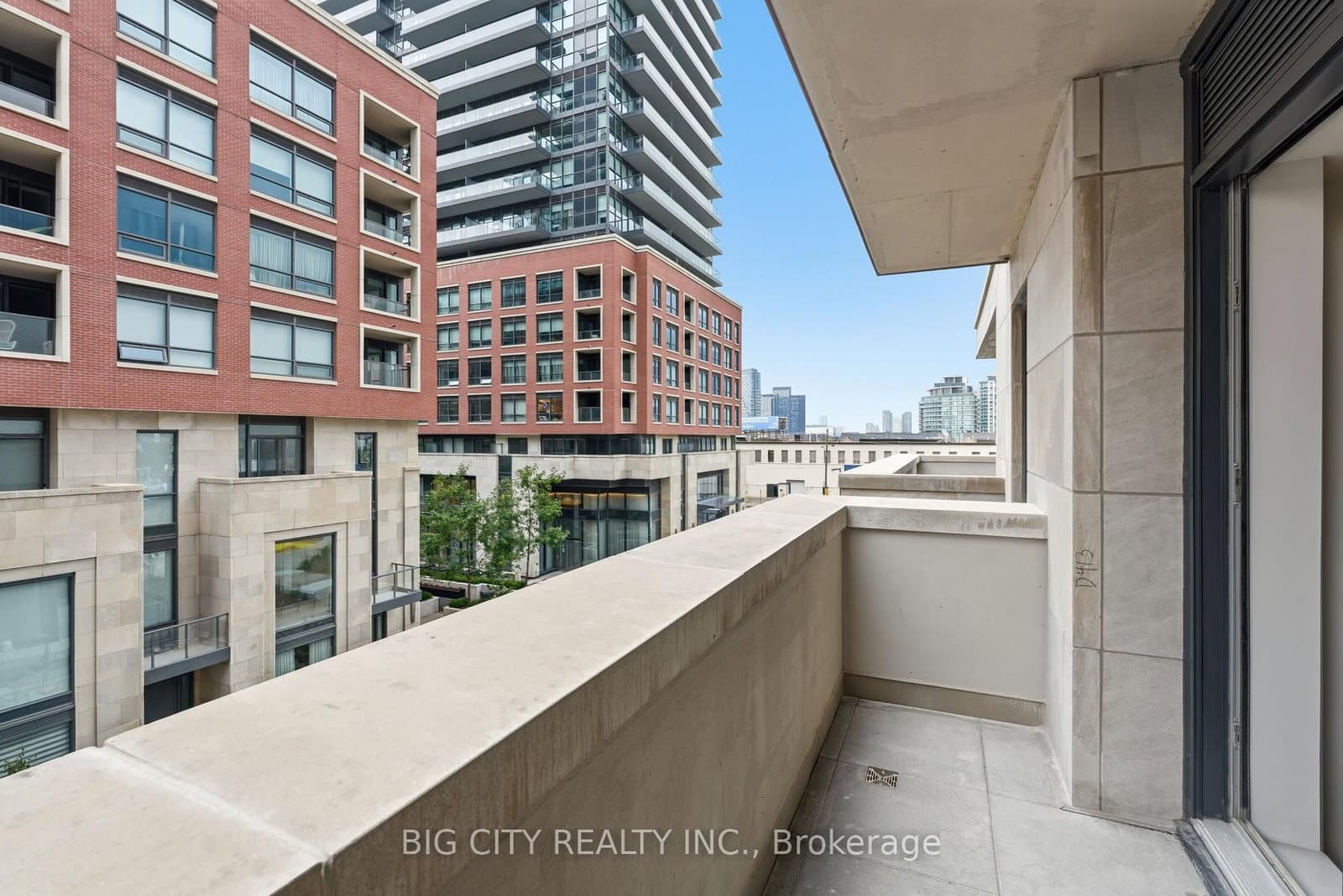 25 Frederick Todd Way, Unit 209 thumbnail 18