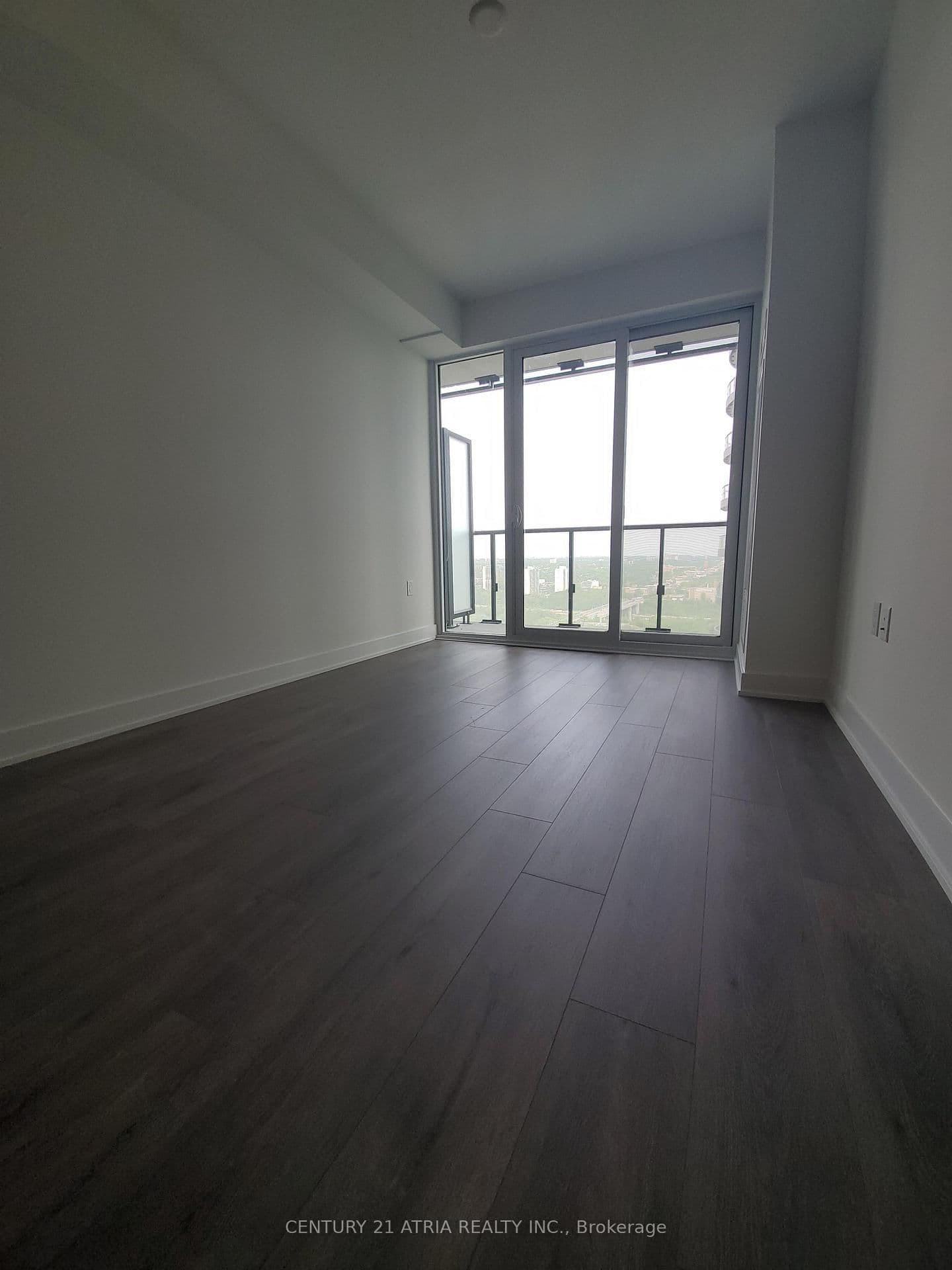 575 Bloor Street E, Unit 2905 thumbnail 2