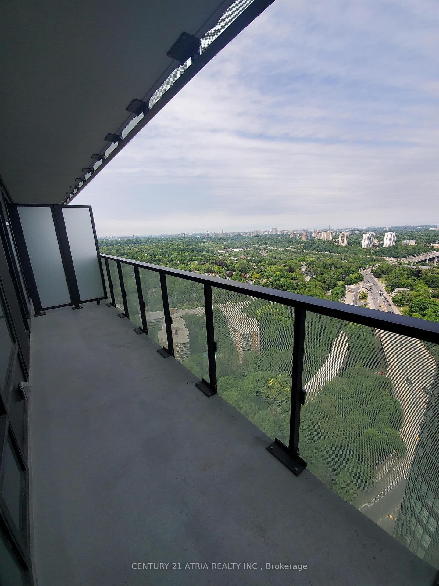 575 Bloor Street E, Unit 2905 thumbnail 7