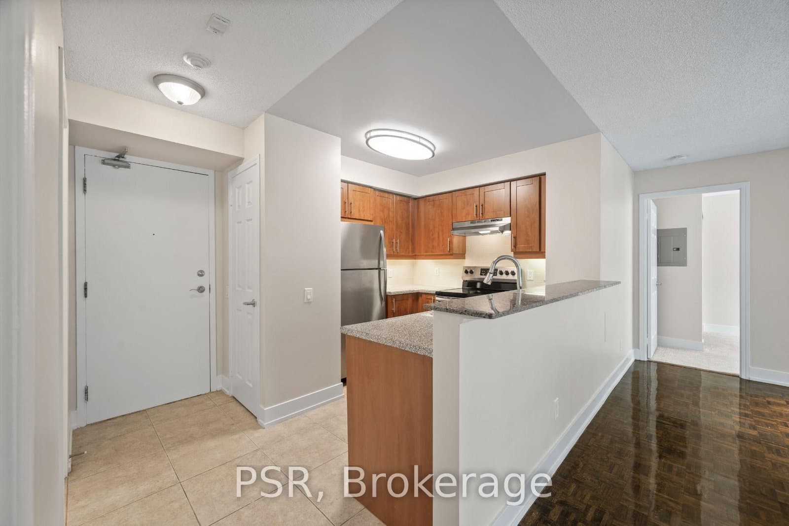 515 Rosewell Avenue, Unit 110 thumbnail 3