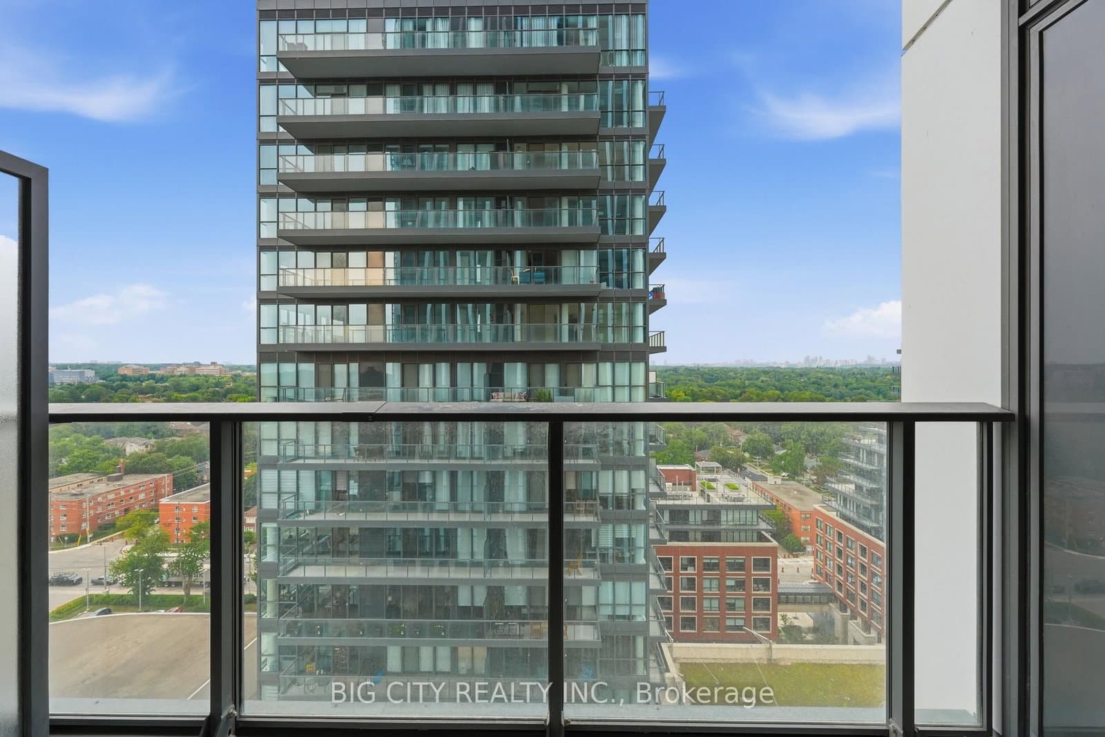 25 Frederick Todd Way, Unit 1606 thumbnail 16
