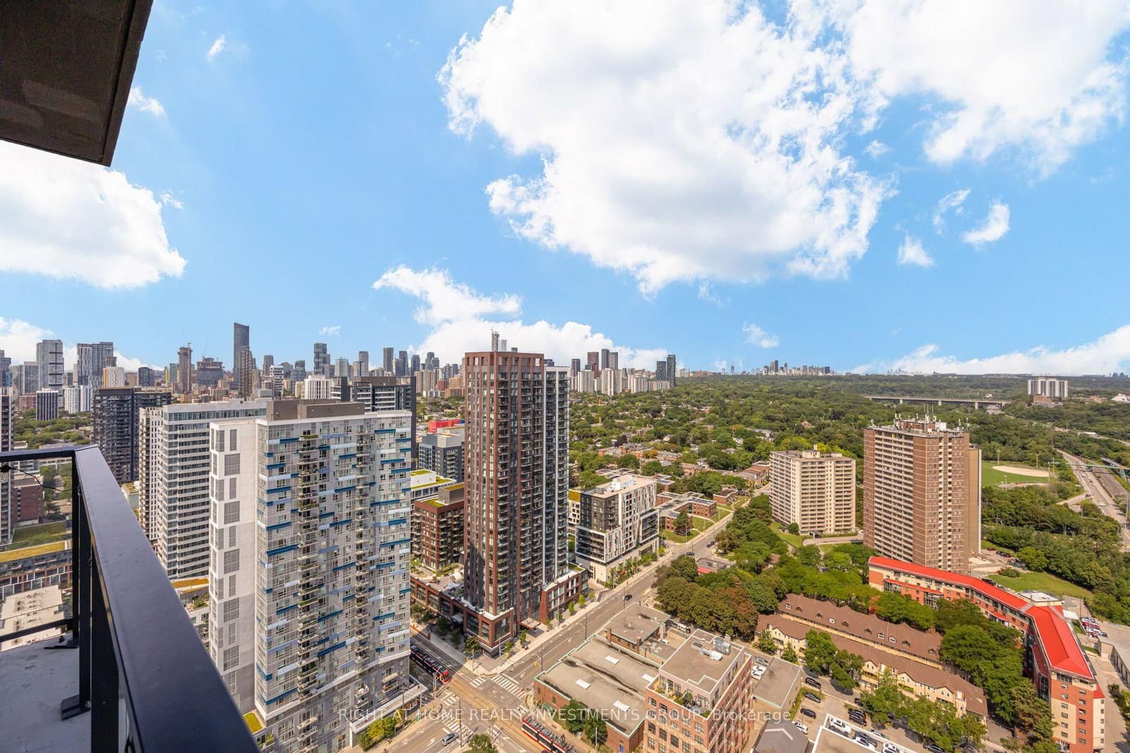 5 Defries Street, Unit 3408 thumbnail 24