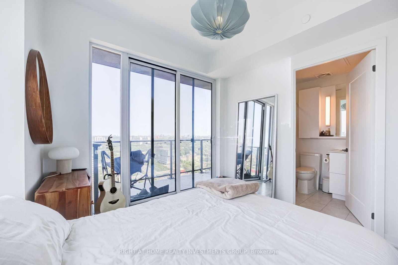 5 Defries Street, Unit 3408 thumbnail 25